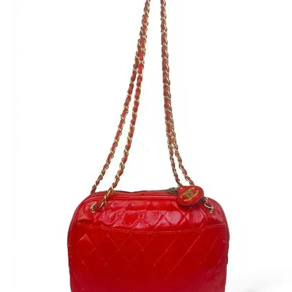 CHANEL Vintage CC Logo Shoulder Purse
